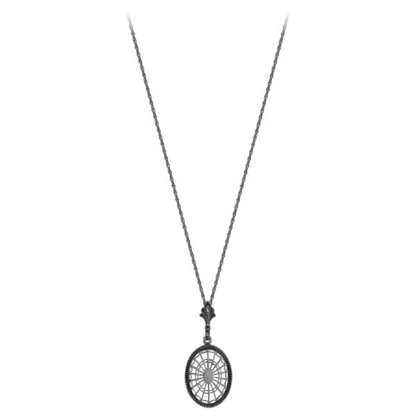 Nathaniel Russell Federal Oval Necklace on Light Chain